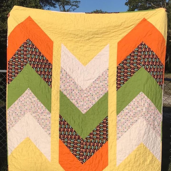 Arrows lap quilt