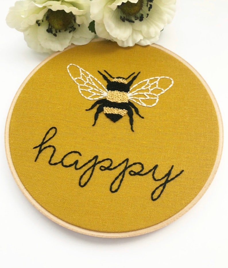 Bee Embroidery Art Embroidery Hoop Art Hand Embroidery Etsy