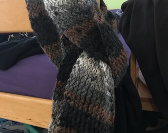 Marbled Gray and Black Scarf