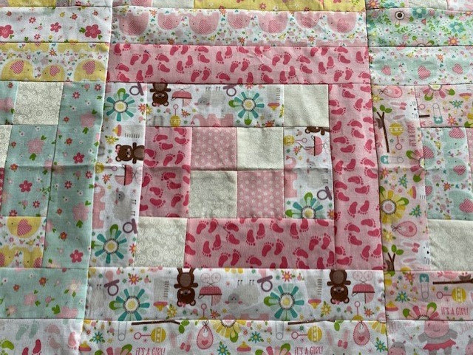 PDF Baby Quilt Pattern ... Quick and Easy ... Charm Pack & Jelly Roll ...