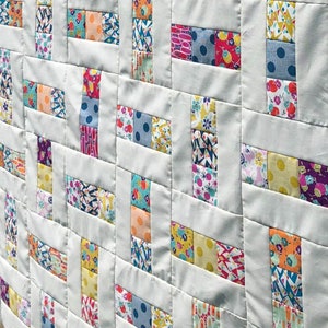 PDF Baby Quilt Pattern ... Quick and Easy ... Jelly Roll & Mini Charm Pack friendly...'LONGNOR STREET' ... Instant download image 4