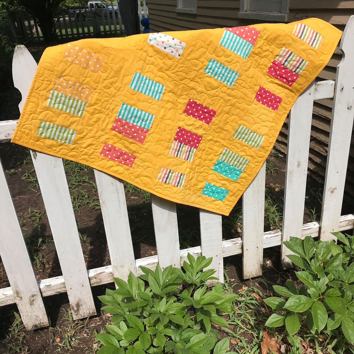 PDF Baby Quilt Pattern ... Quick and Easy ... Charm Pack & Jelly Roll ...