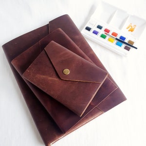 Blocco da disegno per acquerelli, copertina spessa in pelle anticata, bordo frastagliato, carta di cotone pressata a freddo spessa da 200 g/m², 3 formati (A4, A5, A6), tecnica mista