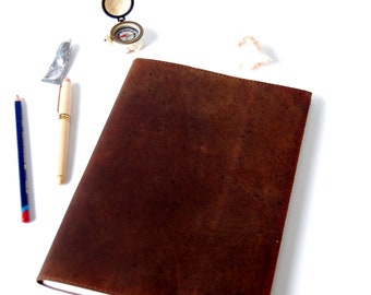 Minimalist Travel Journal, Extra large Leather Refillable Travelogue , A5, 116pages