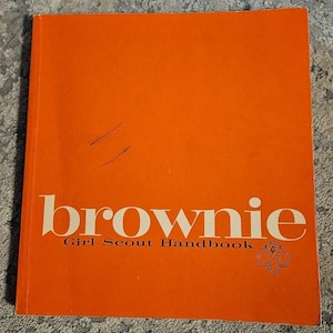 Brownie Girl Scout Handbook Girl Scout Brownie Handbook 1970 Girl Scout Memorabilia