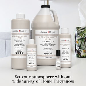 K&ouml;nnte beinhalten: Vier Flaschen mit afrikanischem wei&szlig;em Moschus-Duft&ouml;l in verschiedenen Gr&ouml;&szlig;en. Die Flaschen sind mit "Aroma Depot" beschriftet und tragen ein rotes Herzlogo. Die Flaschen stehen auf einer wei&szlig;en Oberfl&auml;che mit einer Taschentuchbox im Hintergrund.