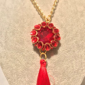 Red Lotus Beaded Pendant Necklace