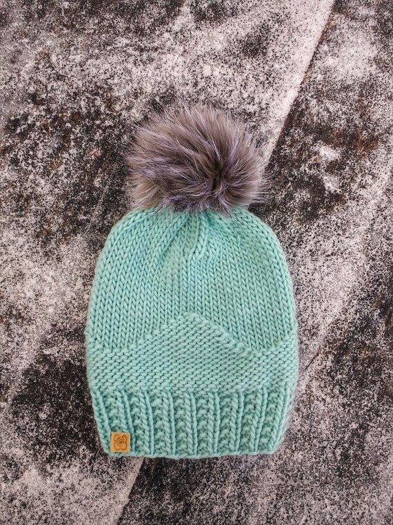 women's new england patriots winter hats