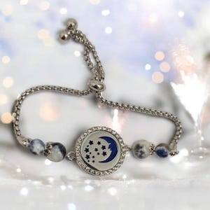 Pulsera deslizante de aromaterapia con cuentas de sodalita. Pulsera de litoterapia. Regalo de Navidad. Pulsera única. Idea de regalo.