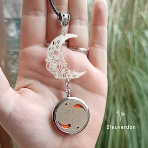 Collier aromathérapie chat et lune. Collier original. Idée cadeau. Diffuseur de parfum
