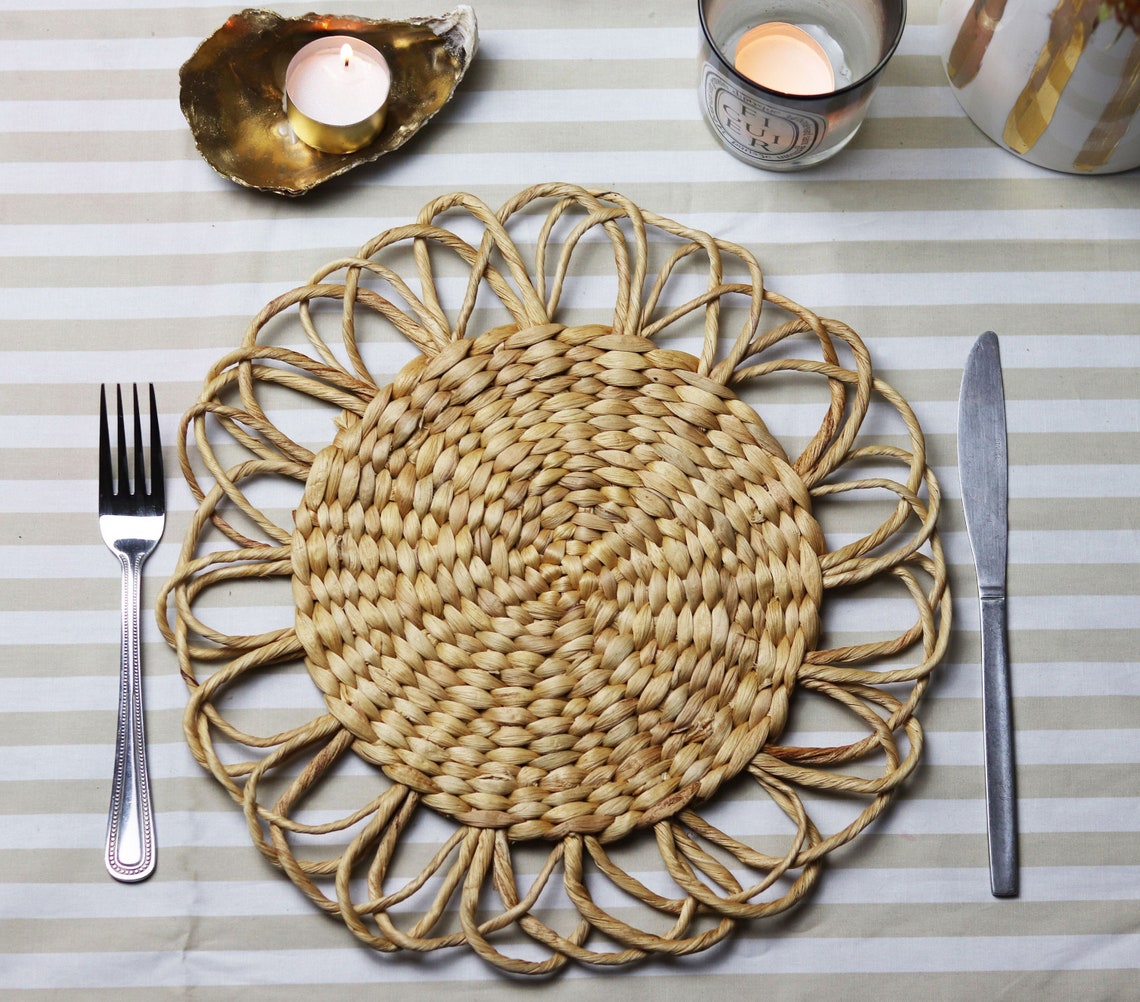 Wicker Scallop Table Mat Straw Table Mat Wedding Table Etsy