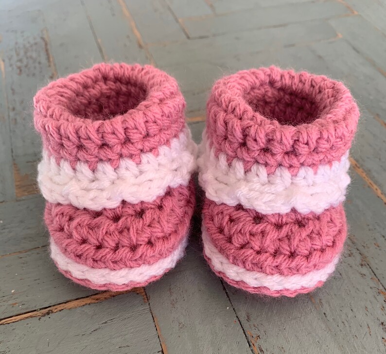 Crochet Pattern Blossom Baby Booties Cherries Booties Crochet Booties with Flower Slippers Baby Girl Baby Shower Gift Christmas Crochet