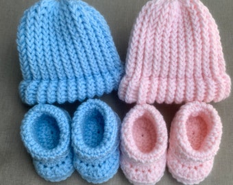 Gorro para recién nacido, patuquitos rosas, patuquitos azules, zapatos de niña, zapatos de niño, patuquitos de ganchillo, gorro de bebé, gorro de niña, gorro de niño