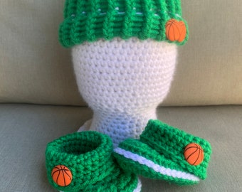 Conjunto de zapatitos de bebé de los Boston Celtics, gorro y zapatos de crochet para recién nacidos.