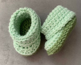 Baby slofjes haken, Baby Boy laarsjes, pasgeboren laarsjes, baby slofjes, pasgeboren schoenen, baby gehaakte laarsjes, baby jongen schoenen, pasgeboren baby slofjes