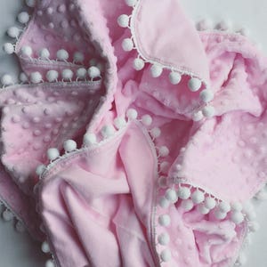 Nini - Blanket With White Trim - Pink main image 1
