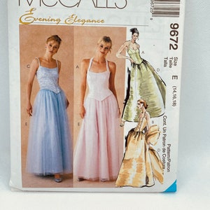 McCall&#39;s 9672 Uncut FF Sizes 14, 16, 18 Misses Lined Top, Skirt and Stole