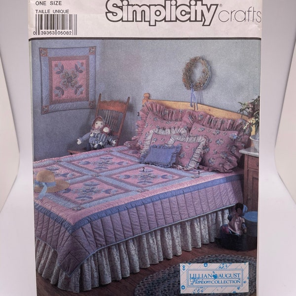 Simplicity 8604 Uncut FF Home Decorating Full & Queen Size Floral Quilt, Dust Ruffle, Pillow Shams, Pillow Covers in Two Sizes