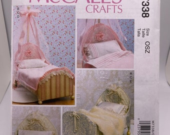 McCall's M7338 Uncut FF 18" Doll Beds and Accessories