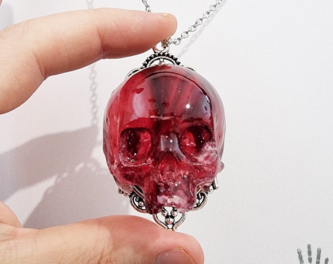 Skull necklace, gothic necklace, oddities jewelry, macabre jewelry, gothic gift, victorian jewelry