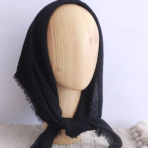 Handmade Crinkle Gauze Scarf: Lightweight Fringed Wrap, Solid Colors