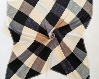 Fringed Cotton Viscose Scarf: Versatile Lightweight Shawl (32" Square)