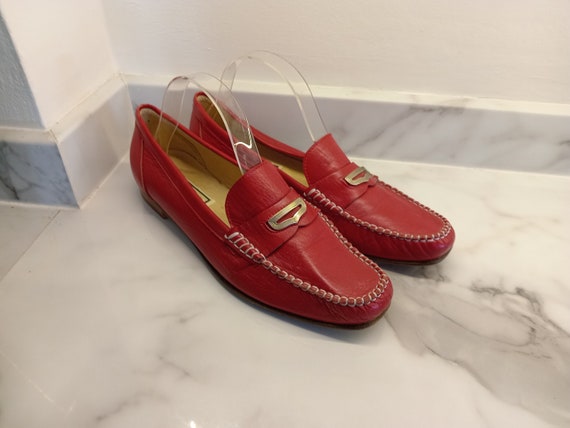 Vintage Designer Red Italian Leather HB Moccasin Loafer  display picture 3