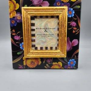 Cadre photo Mackenzie Childs, noir et pourpre, marché aux fleurs, 2,5 x 3 po., cadre 6 x 6 po. image 1