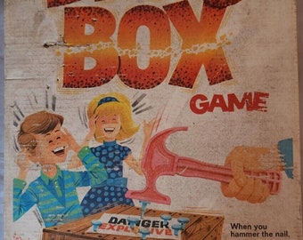 VINTAGE 1969 Bang Box Game Ideal Children's Hammer Nail Balloon Party Toy