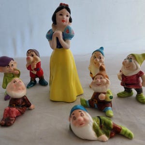 Snow white seven dwarfs porcelain figurines - Etsy 日本