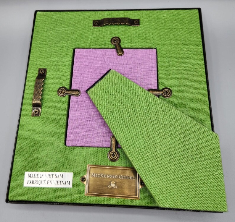 Cadre photo Mackenzie Childs, noir et pourpre, marché aux fleurs, 2,5 x 3 po., cadre 6 x 6 po. image 9