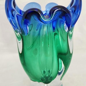 Vintage 10&quot; Blue Green Bohemia Sculpture Art Deco Glass Vase Czechoslovakian