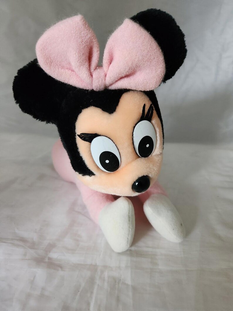 VTG Rare Walt Disney Disneyland World Pink Terry Baby Minnie Mouse Plush Lovey image 2