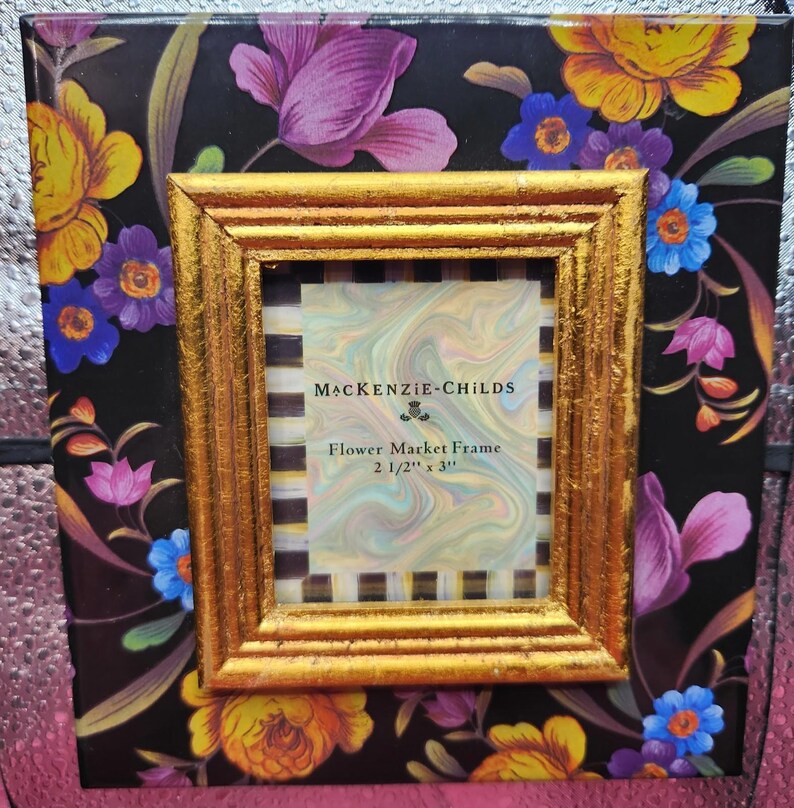Cadre photo Mackenzie Childs, noir et pourpre, marché aux fleurs, 2,5 x 3 po., cadre 6 x 6 po. image 3