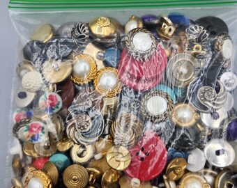 Vintage 180+ Button Mixed Lot Metal Plastic Ceramic Sewing Crafts Retro Estate