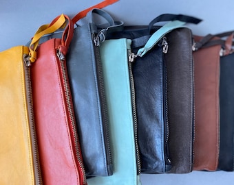 Colors clutch, Zipper Pouch, Christmas gift, Cosmetic bag, leather wallet purse, leather pouch, small leather purse, Things keep together