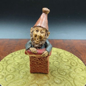 Vintage Retired 1987 Gnome in a Box by Tom Clark