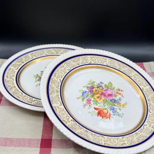 Set of 2 Vintage Johnson Bros Old English Chadwell Dinner Plates