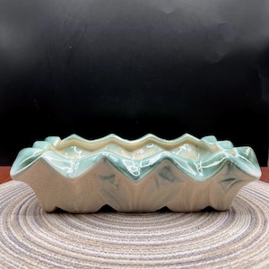 Classic Mid Century Vintage USA McCoy Low Profile Planter