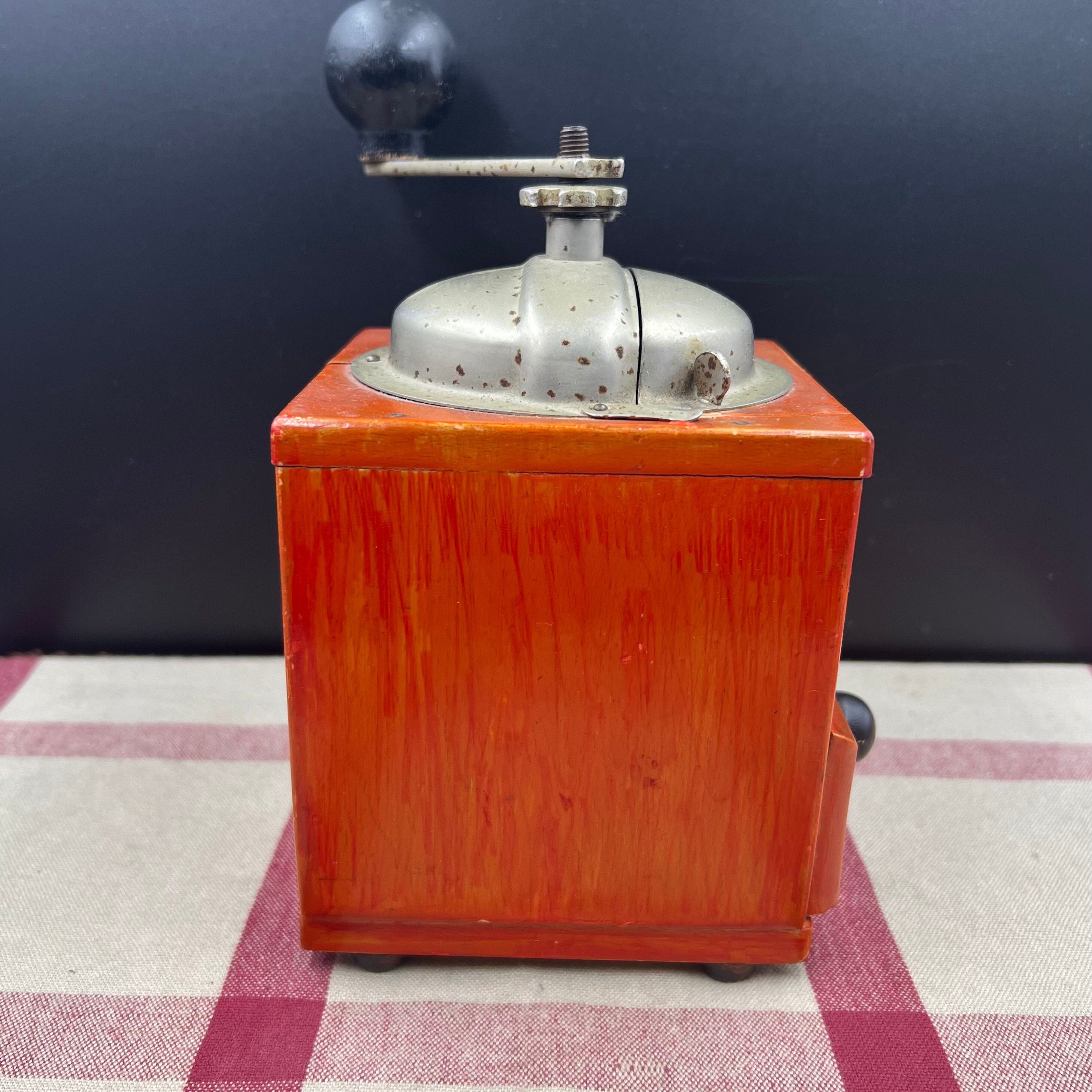 Vintage B.G. Macina Acciaio Garantito Italian Hand Crank Vintage B.G. Macina Acciaio Garantito Italian Hand Crank
