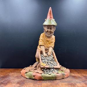Large Vintage 1987 Gnome by Tom Clark Named Hitch