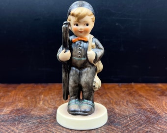 Vintage Hummel Figurine 