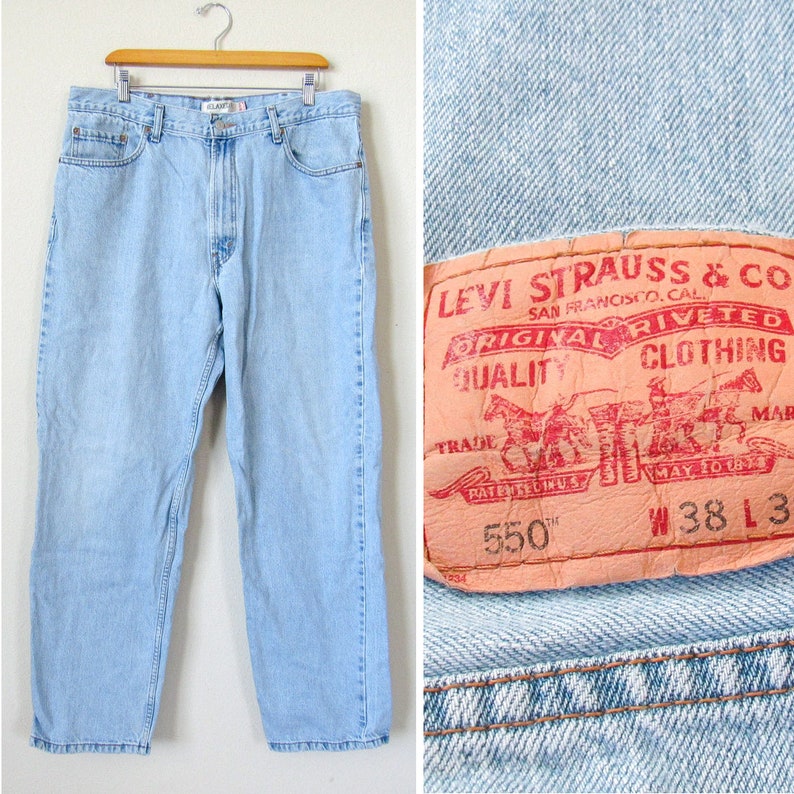 levi's classic blue jeans