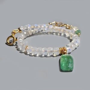 Rainbow Moonstone Bracelet with Green Kyanite Pendant - 14K Gold - White Labradorite