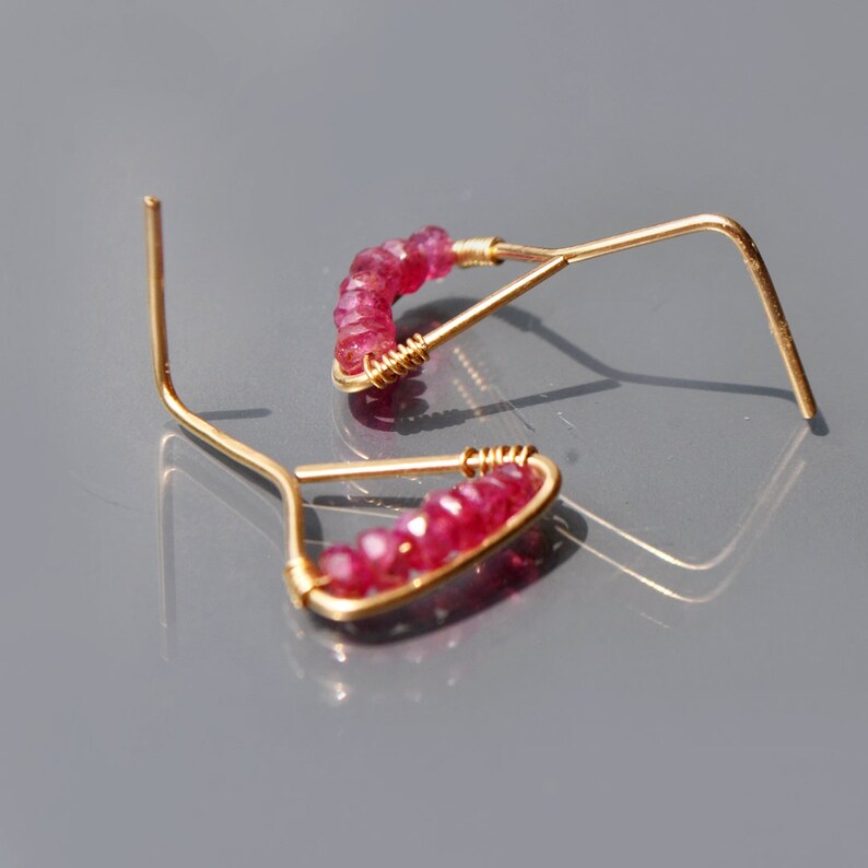 14K Gold Earrings in Natural Pink Sapphire Fine and Precious Stone