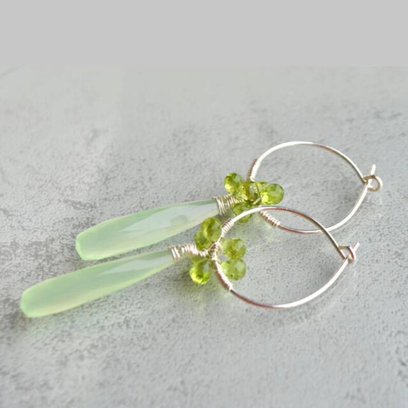 P\u00e9ridot Calc\u00e9doine Silver 925 earrings