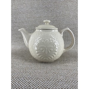 Vintage Longaberger Pottery Tea Pot Collectors Club 2004 American Craft Original