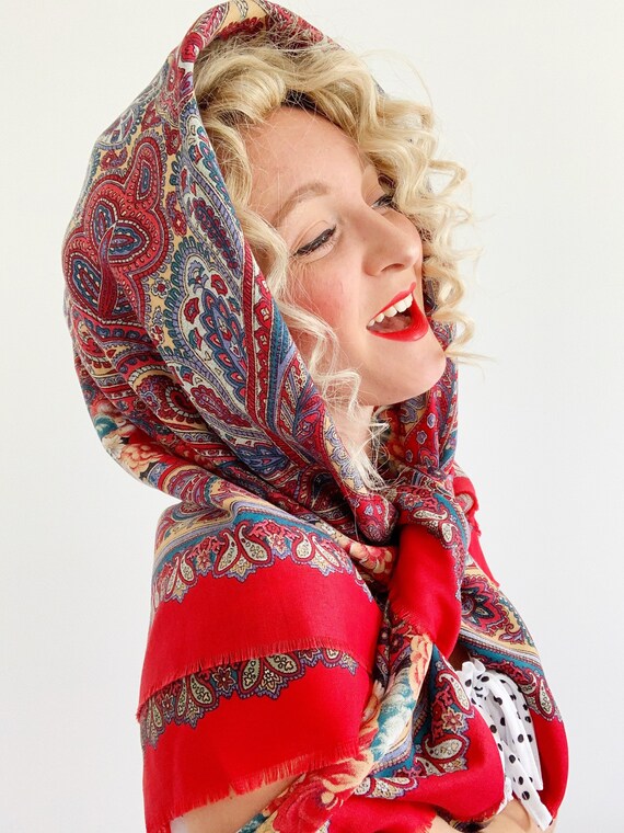 Vintage Style Headscarf - Paisley Rainbow