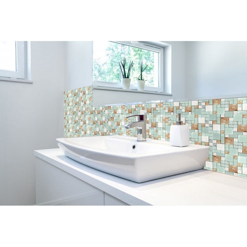 Beach Style Backsplash Tile Green Lake Glass Mixed Stone Mosaic Wall Tiles Acrylic with Mother of Pearl Shells image 4