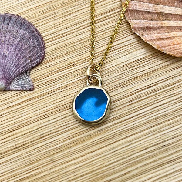 9ct Gold Wave Sea Glass Necklace | Handmade | Isle of Wight Blue Sea Glass